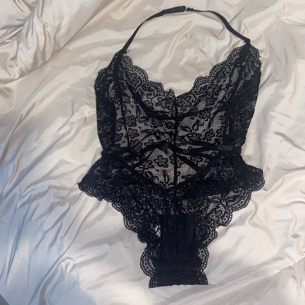 Black floral mesh Lingerie